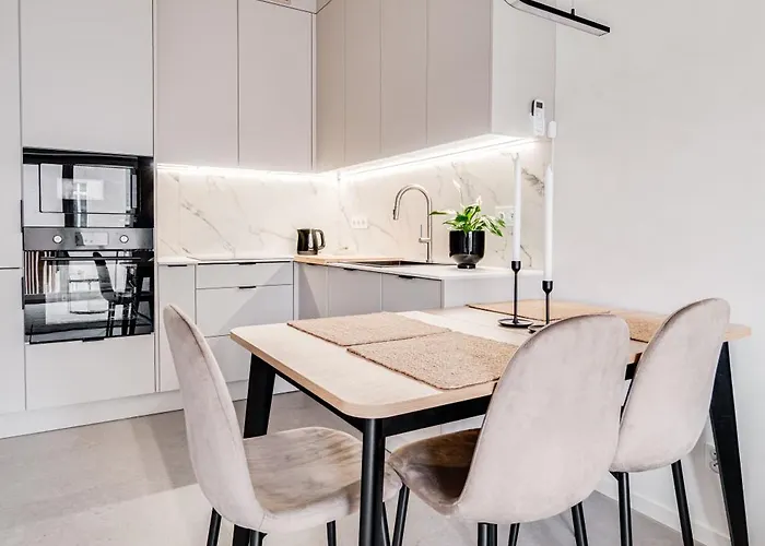 Czysta 4 - A By Homeprime Wrocław